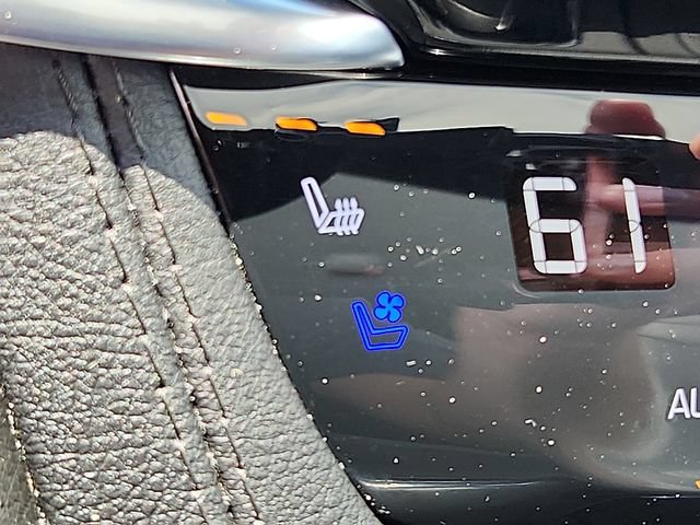 Certified 2024 Cadillac XT6 Sport w/ LPO, Onyx Lite Package AWD/4WD image 24