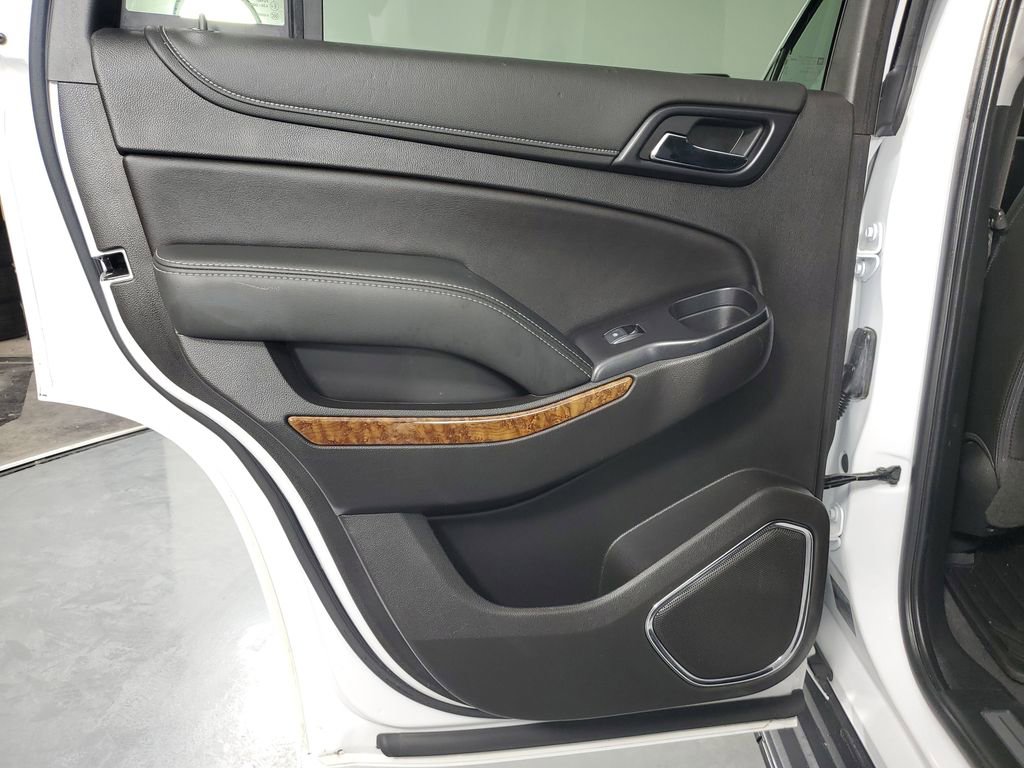 Used 2020 Chevrolet Tahoe Premier w/ RST 6.2L Performance Edition image 35