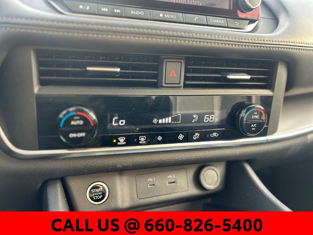 Used 2023 Nissan Rogue SV image 17