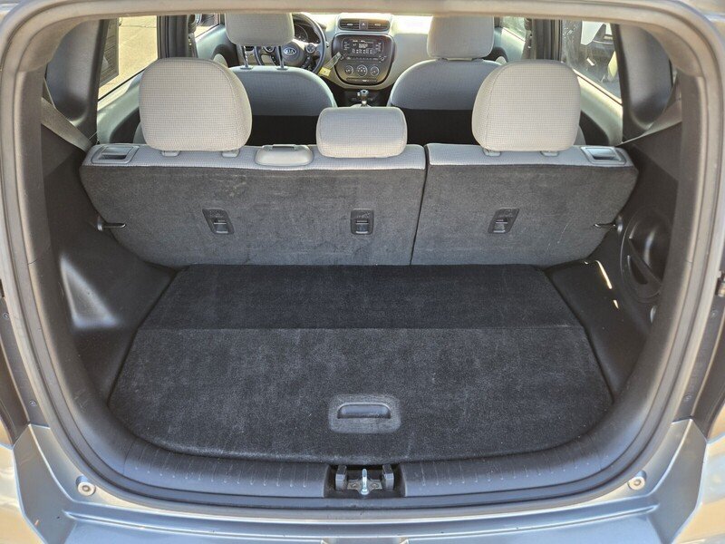 Used 2017 Kia Soul FWD image 14