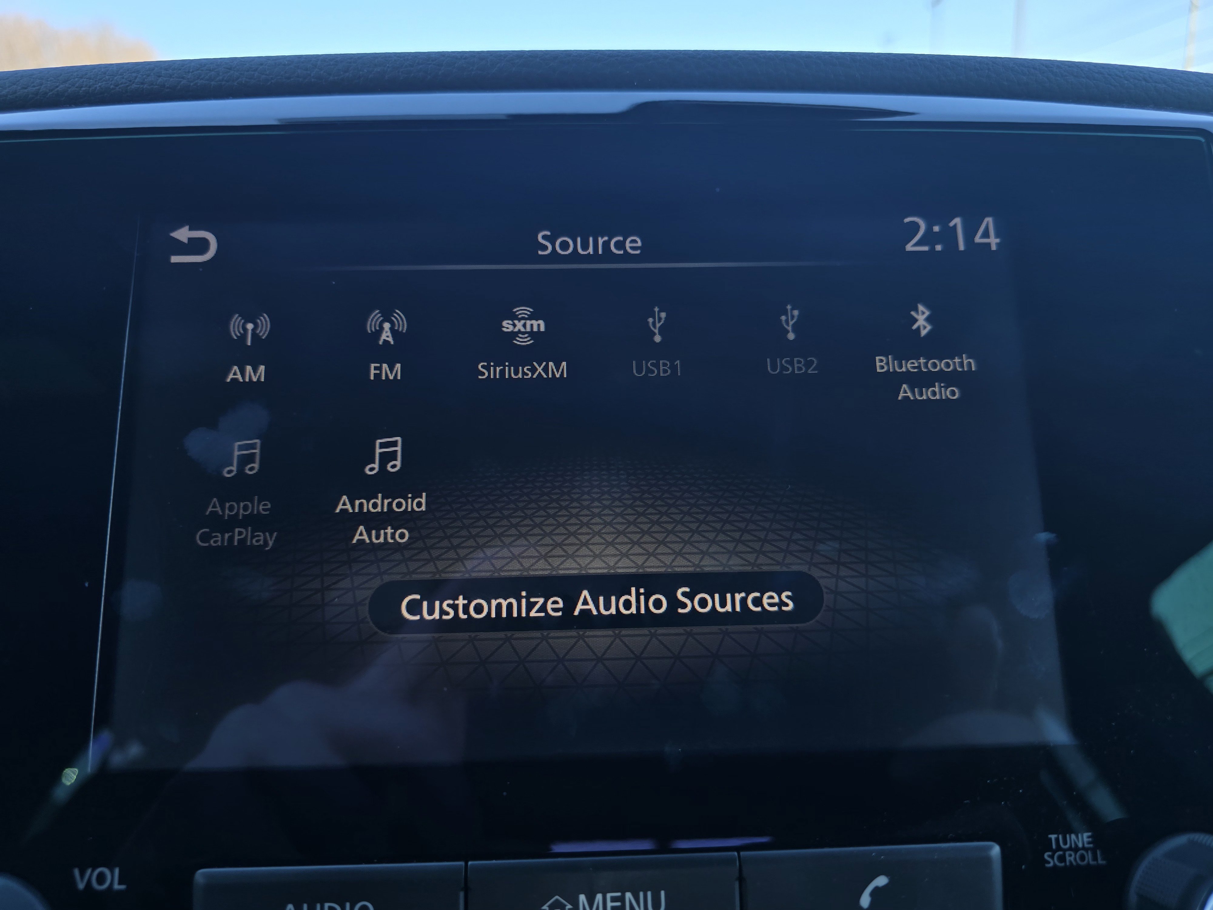 Used 2024 Nissan Titan SV w/ SV Convenience Package image 34