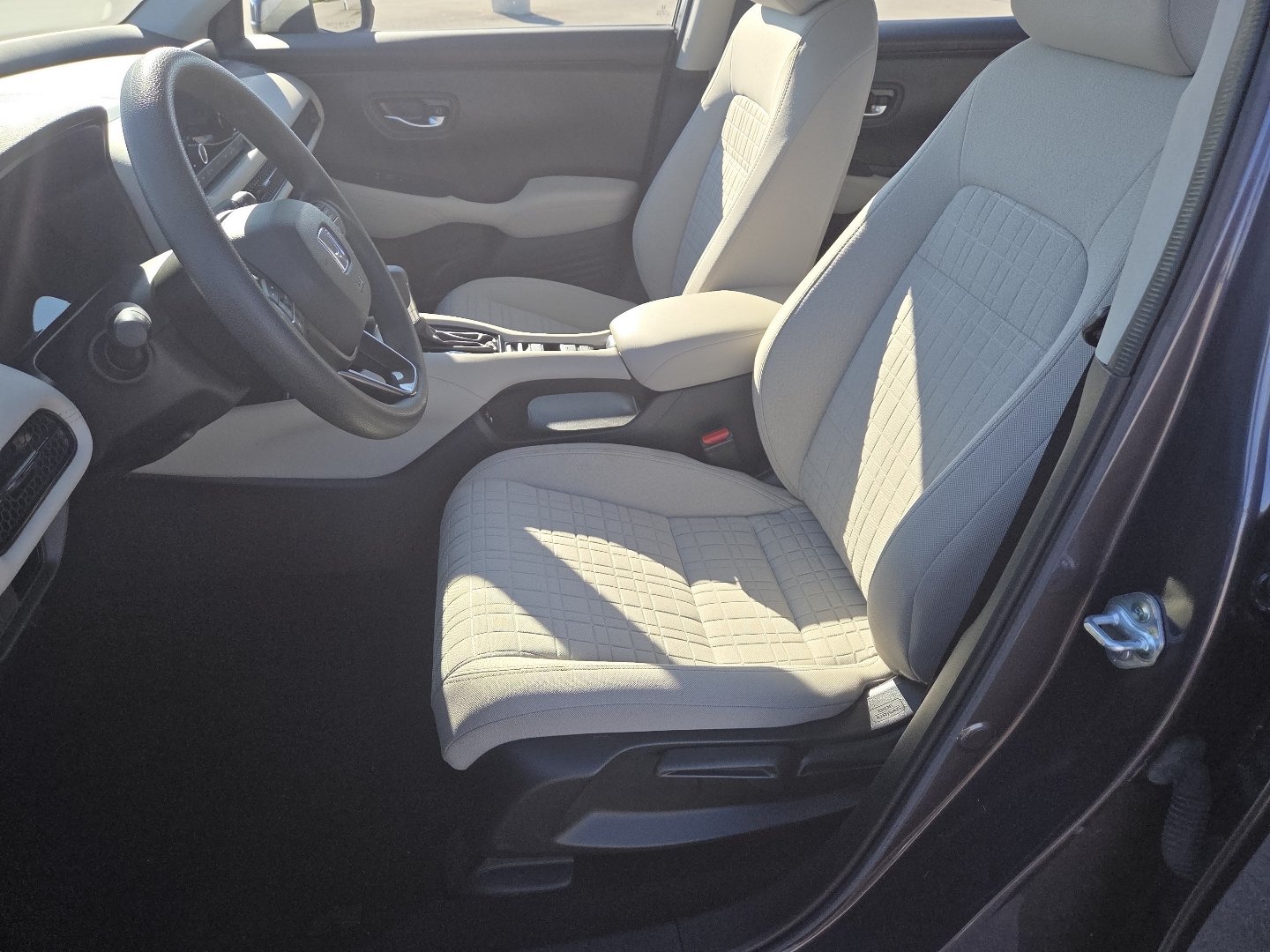 Used 2024 Honda HR-V LX image 21