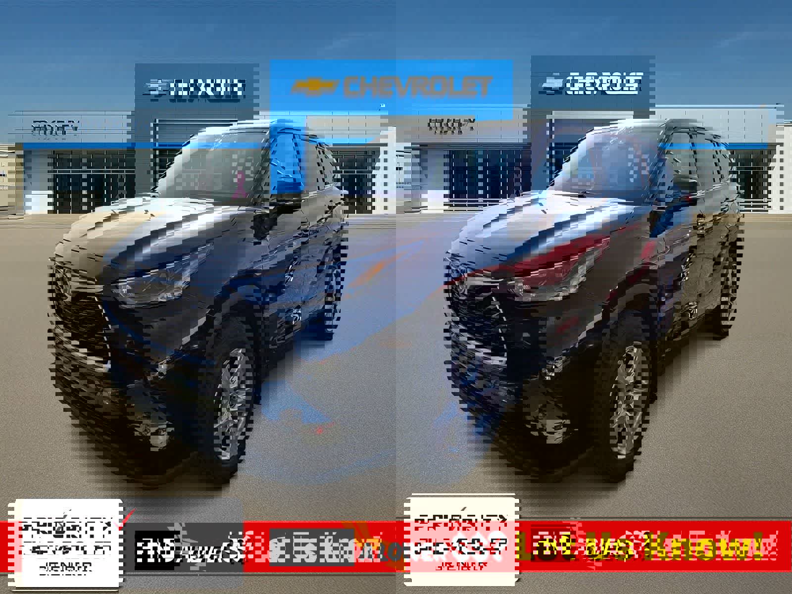 Used 2023 Toyota Highlander LE image 1