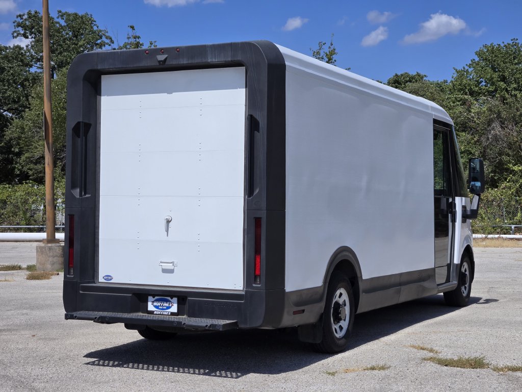 Used 2023 Chevrolet Brightdrop 600 w/ Active Safety Package 2 AWD/4WD image 7