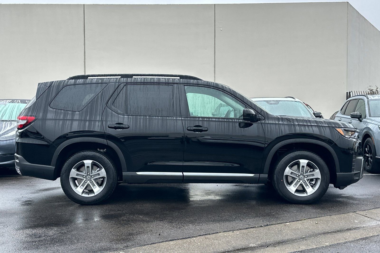 New 2026 Honda Pilot EX-L image 2