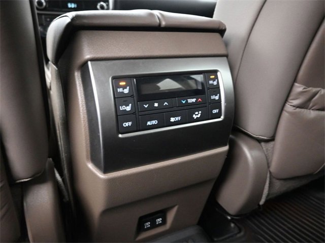 Used 2022 Lexus GX 460 Premium image 26