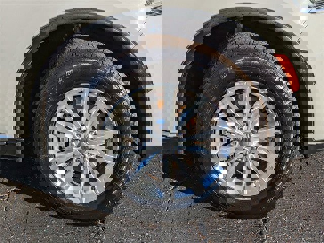 Used 2021 Dodge Durango SXT image 11