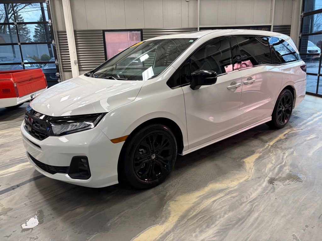 Used 2025 Honda Odyssey Sport-L image 41