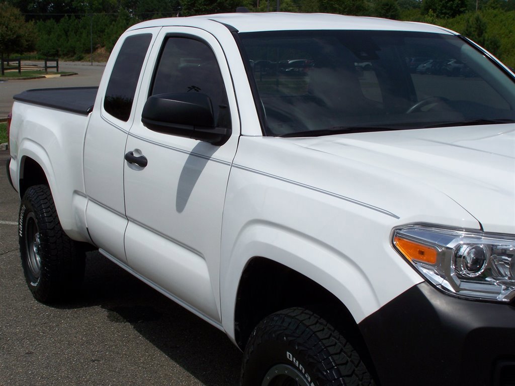 Used 2023 Toyota Tacoma SR image 38