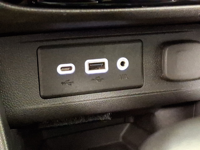 Used 2023 Buick Encore GX Select w/ Safety Package II AWD/4WD image 23