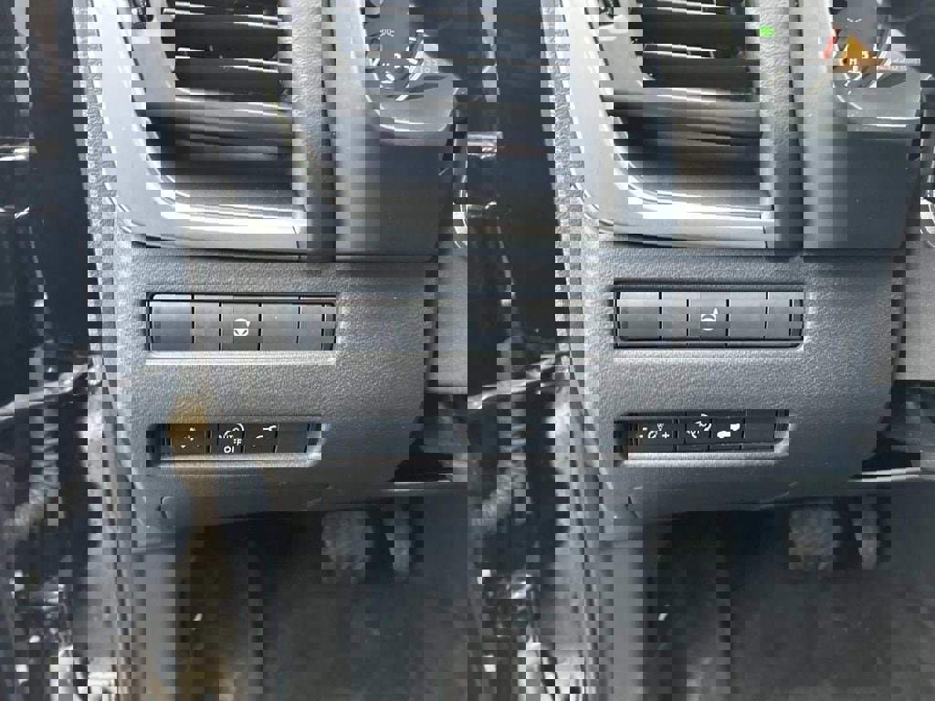 Certified 2023 Nissan Rogue SV w/ SV Premium B Package AWD/4WD image 23