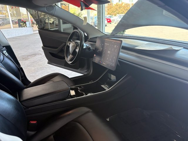 Used 2018 Tesla Model 3 Long Range RWD image 20