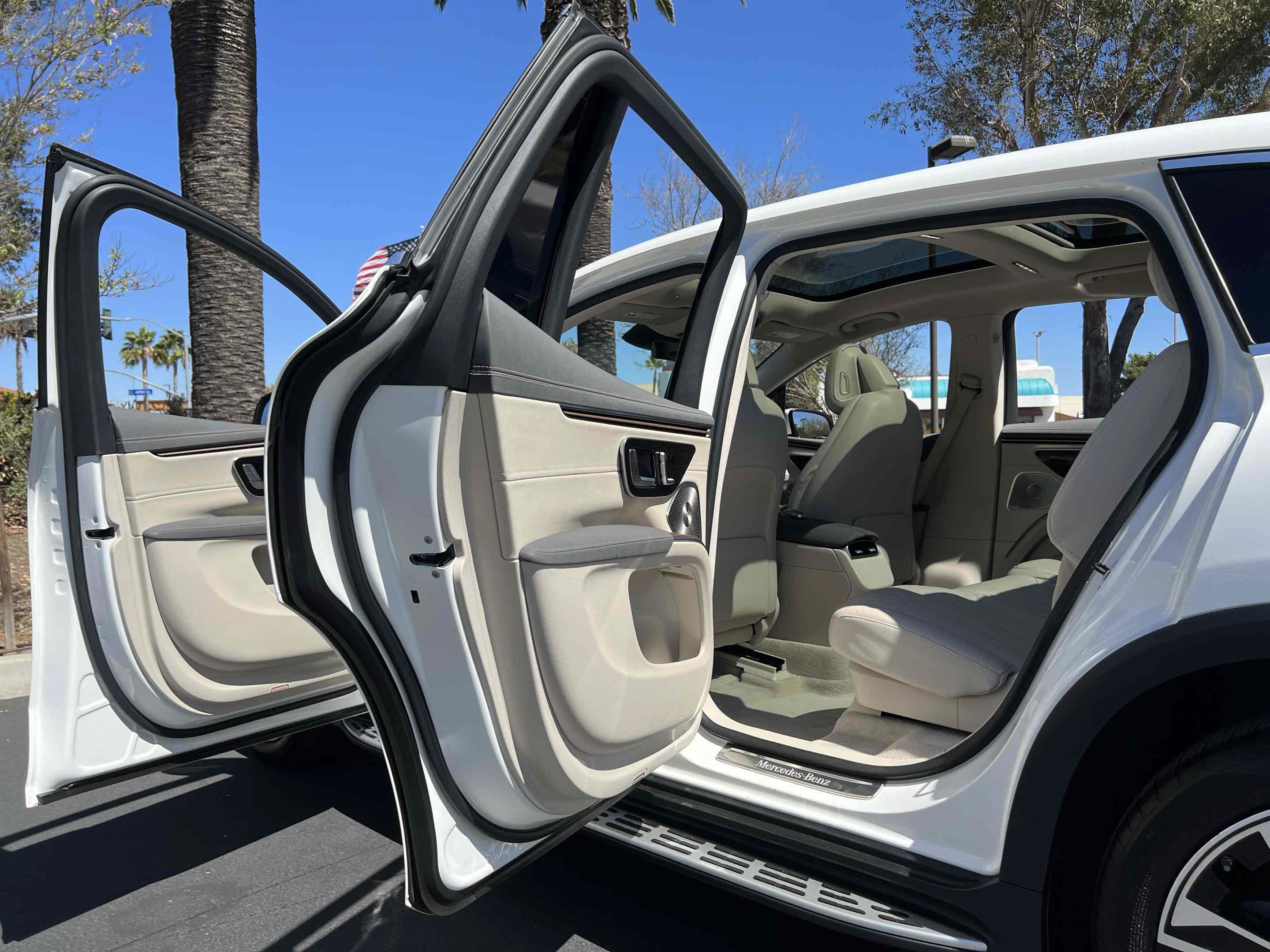 Used 2023 Mercedes-Benz EQS 450+ SUV image 66