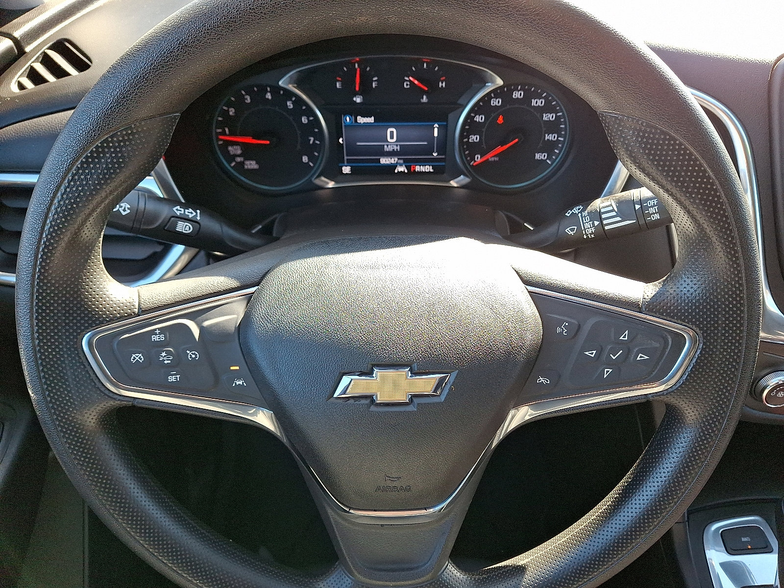 Used 2020 Chevrolet Equinox LT image 18