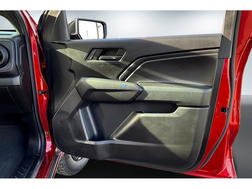 Used 2024 Chevrolet Colorado Trail Boss w/ Technology Package image 28