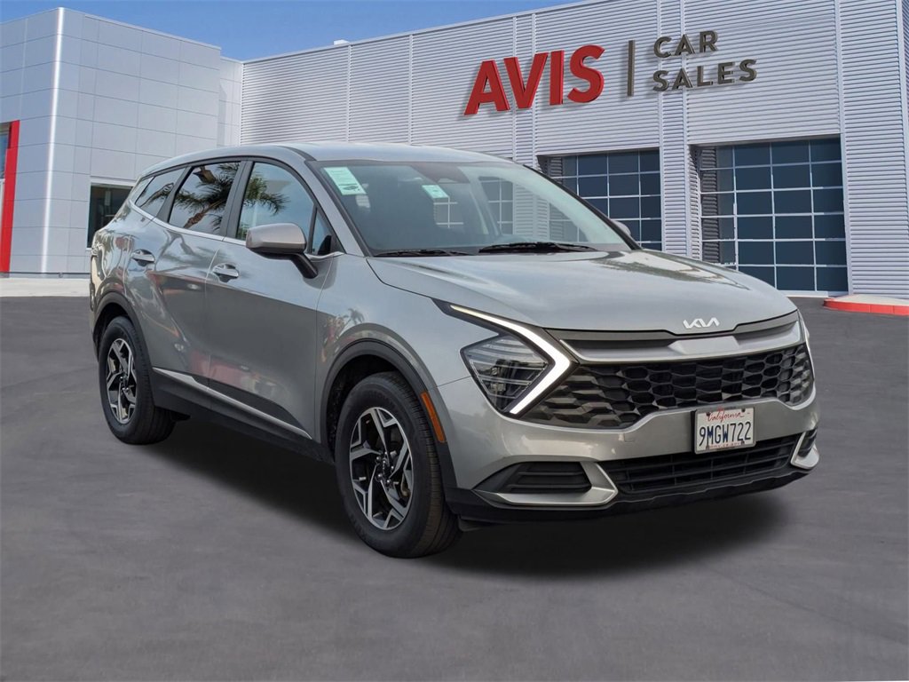 Used 2024 Kia Sportage LX image 3