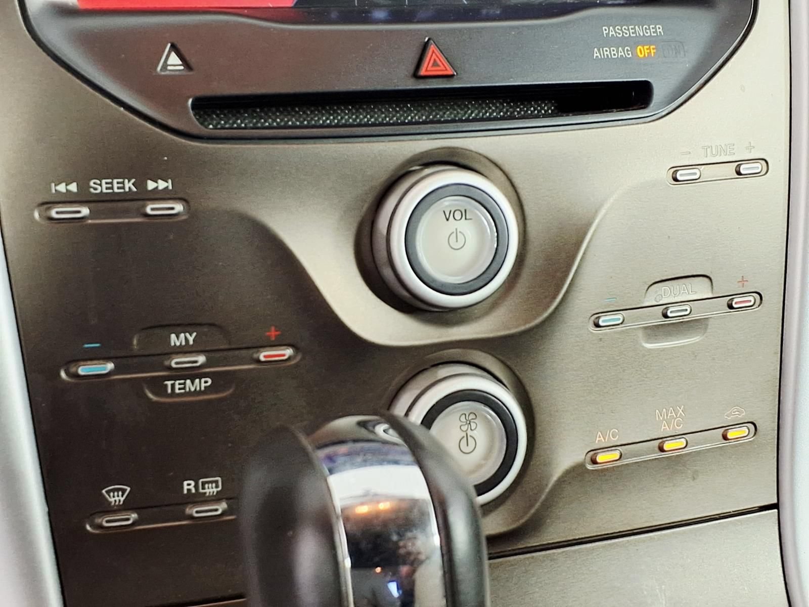 Used 2013 Ford Edge SEL FWD image 20