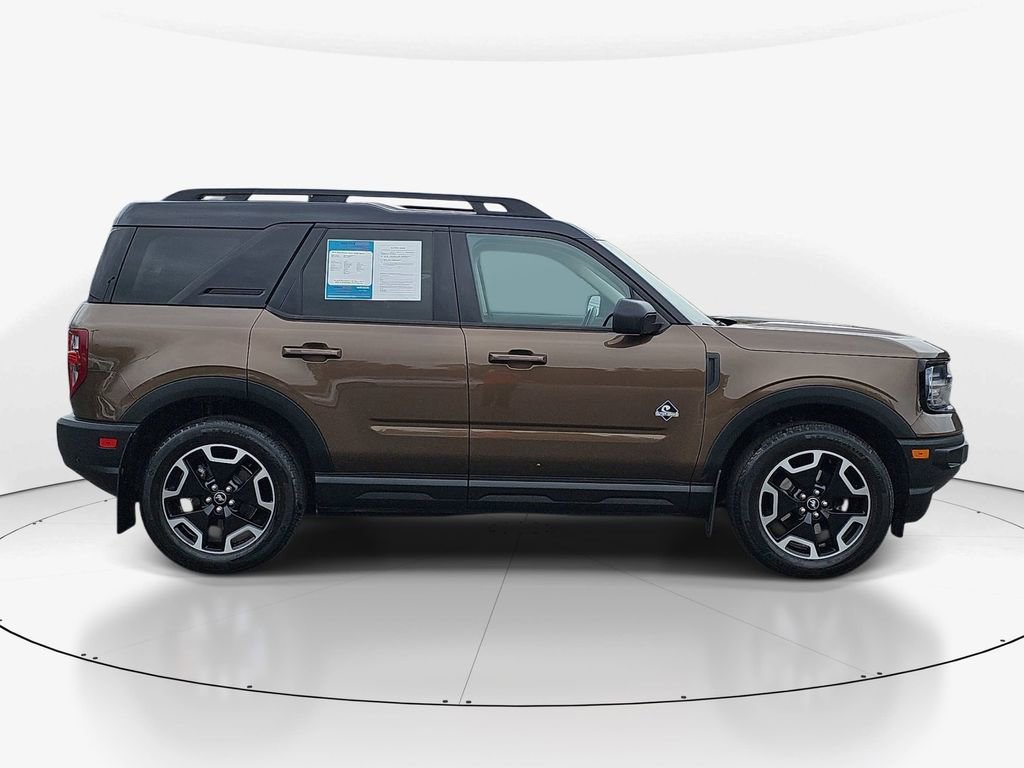Used 2022 Ford Bronco Sport Outer Banks w/ Tech Package AWD/4WD image 5