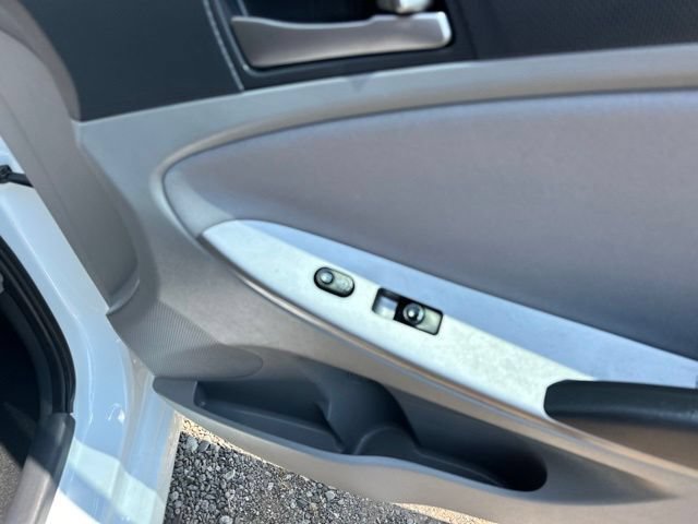 Used 2017 Hyundai Accent SE FWD image 22