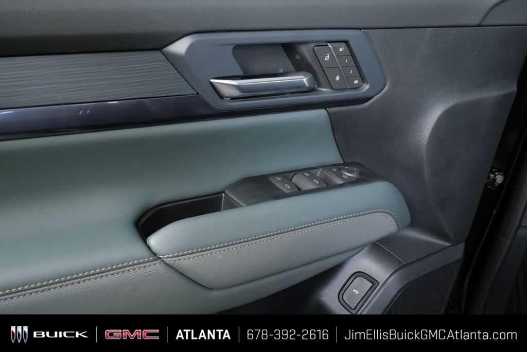 New 2026 GMC Terrain AT4 w/ Convenience Package III AWD/4WD image 26