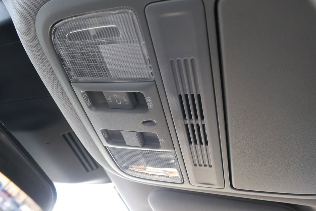 Used 2020 Honda CR-V EX image 27