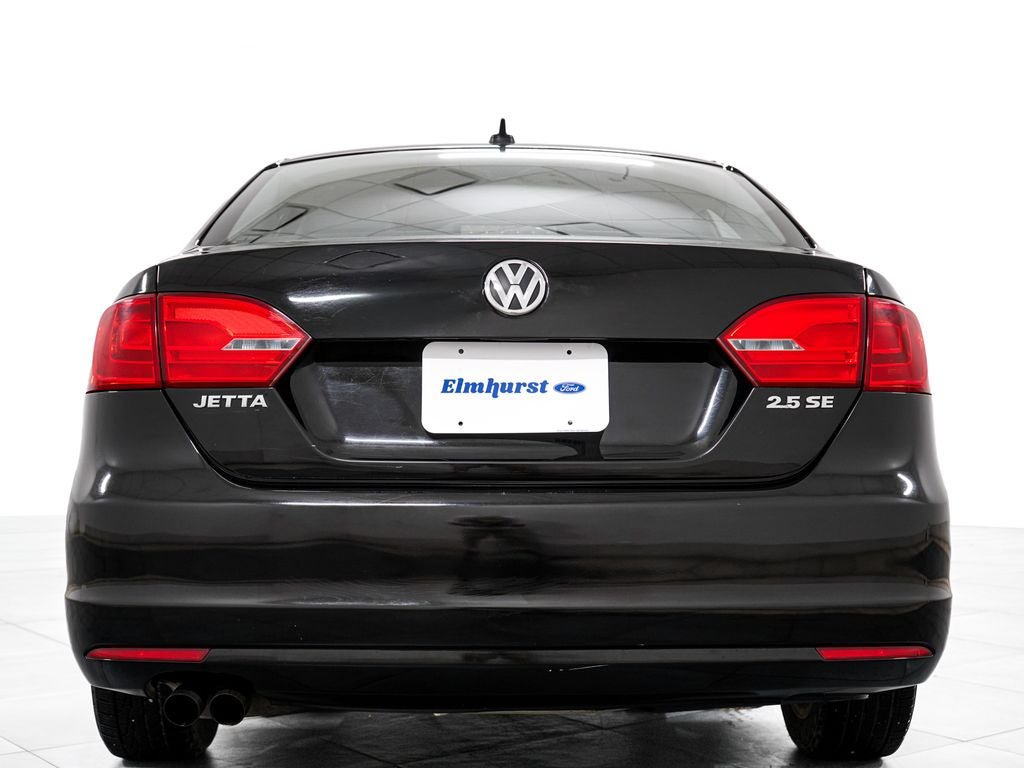 Used 2012 Volkswagen Jetta SE FWD image 6