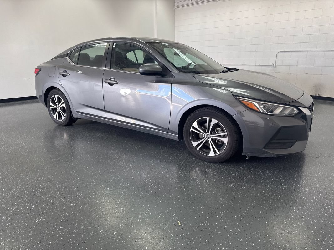 Used 2022 Nissan Sentra SV FWD image 2
