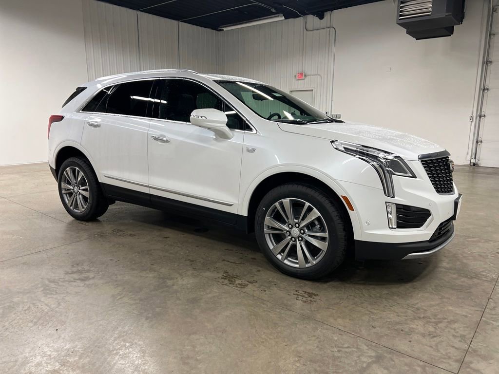 Certified 2026 Cadillac XT5 Premium Luxury w/ LPO, Floor Liner Package AWD/4WD image 1