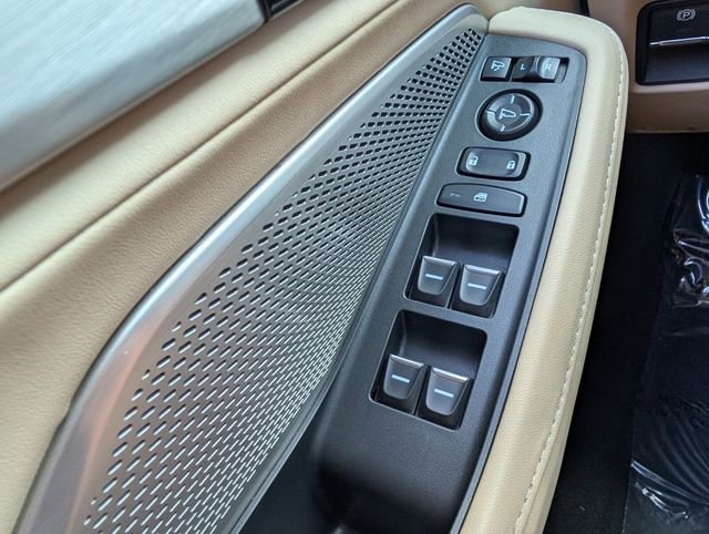 Certified 2024 Acura MDX SH-AWD w/ Technology Package image 36