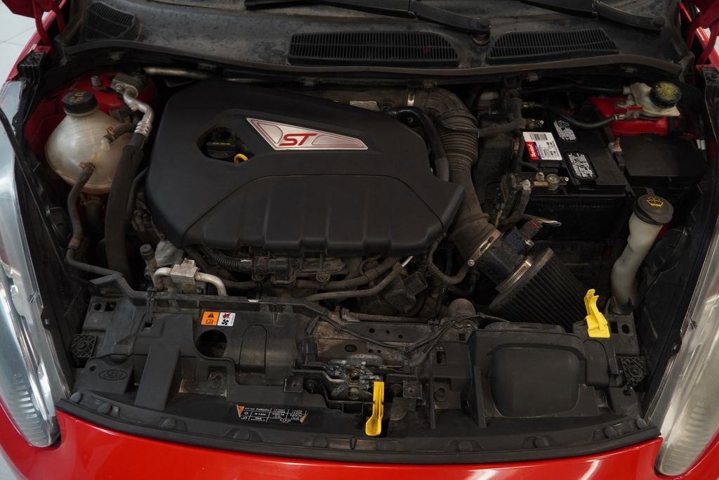 Used 2014 Ford Fiesta ST image 38