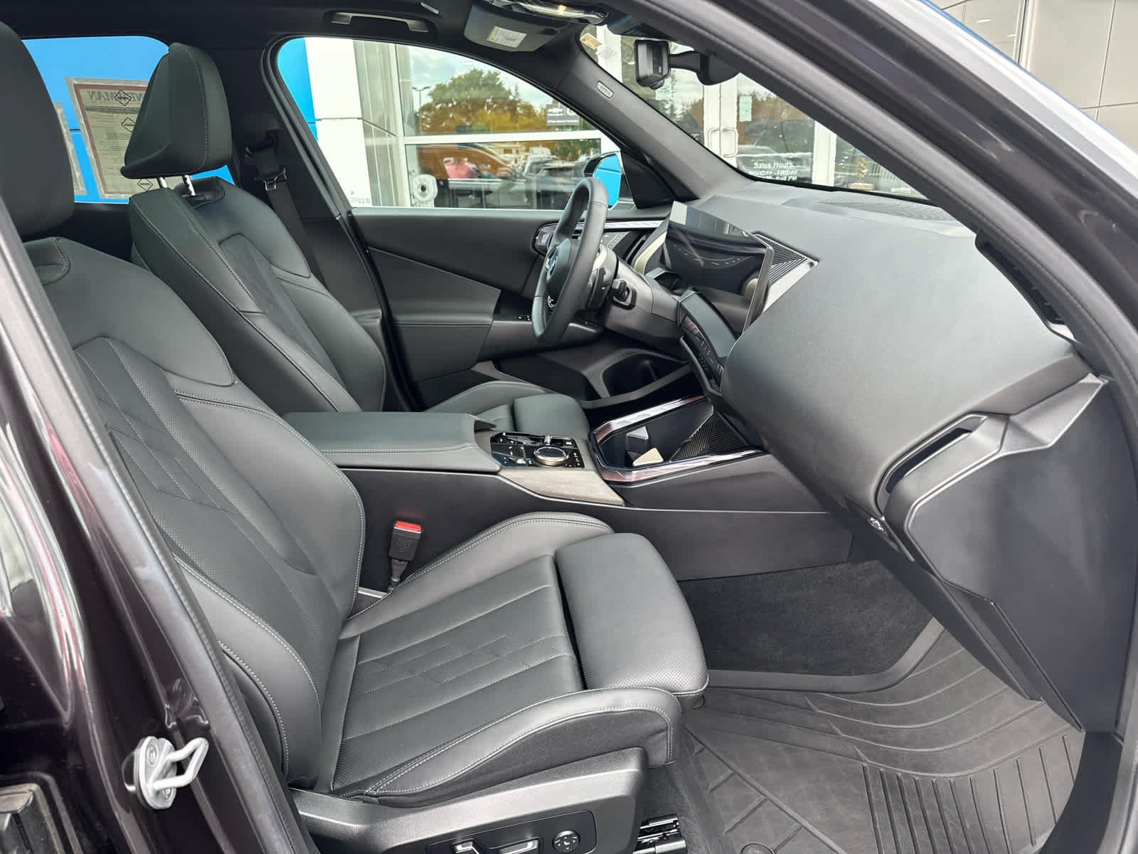 Used 2025 BMW X3 xDrive30i w/ Convenience Package AWD/4WD image 5