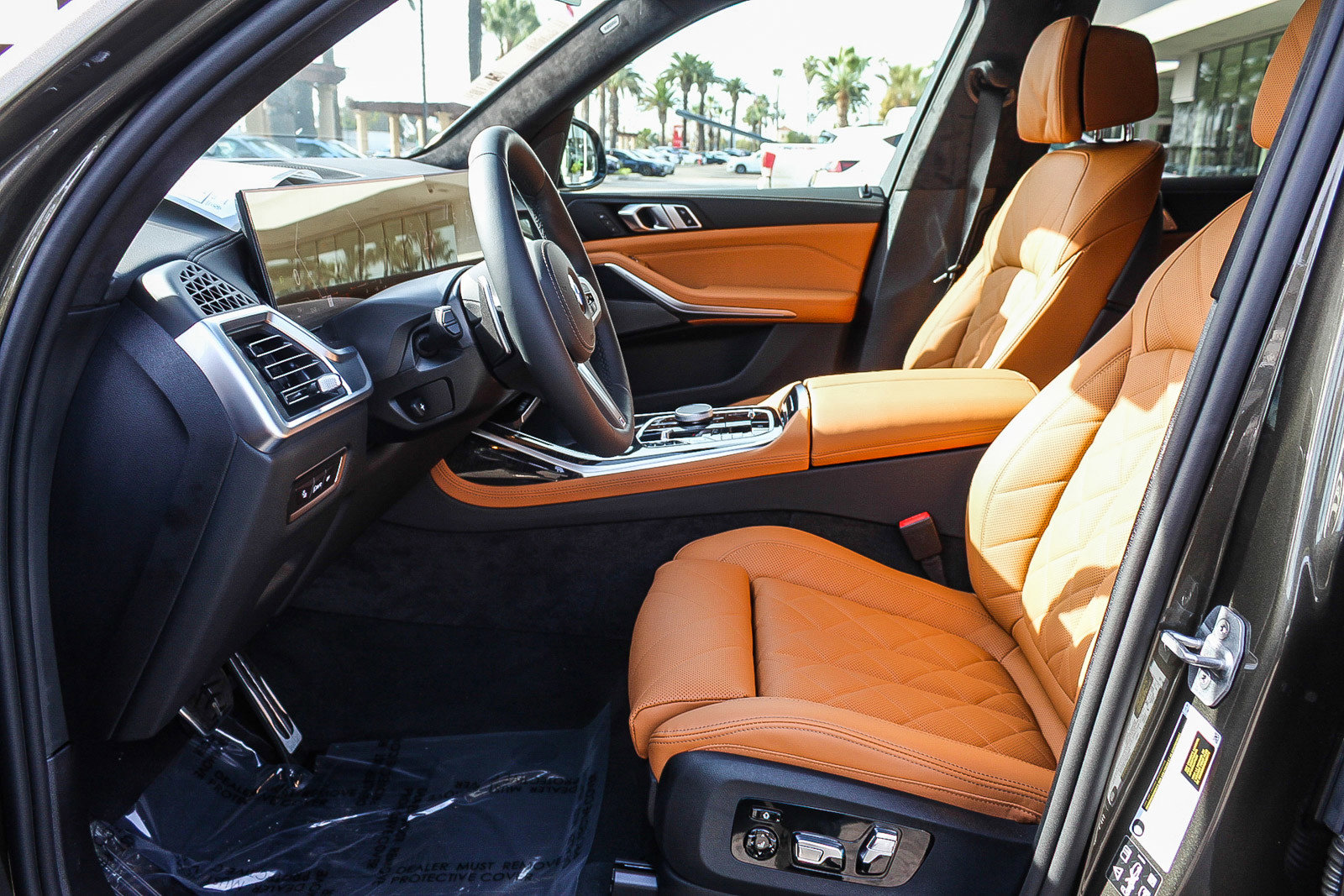 New 2026 BMW X7 xDrive40i w/ M Sport Package image 17