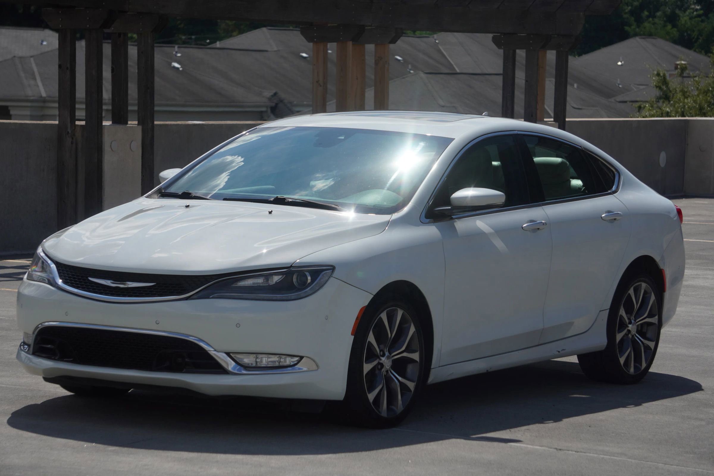Used 2015 Chrysler 200 C w/ Navigation & Sound Group I image 20