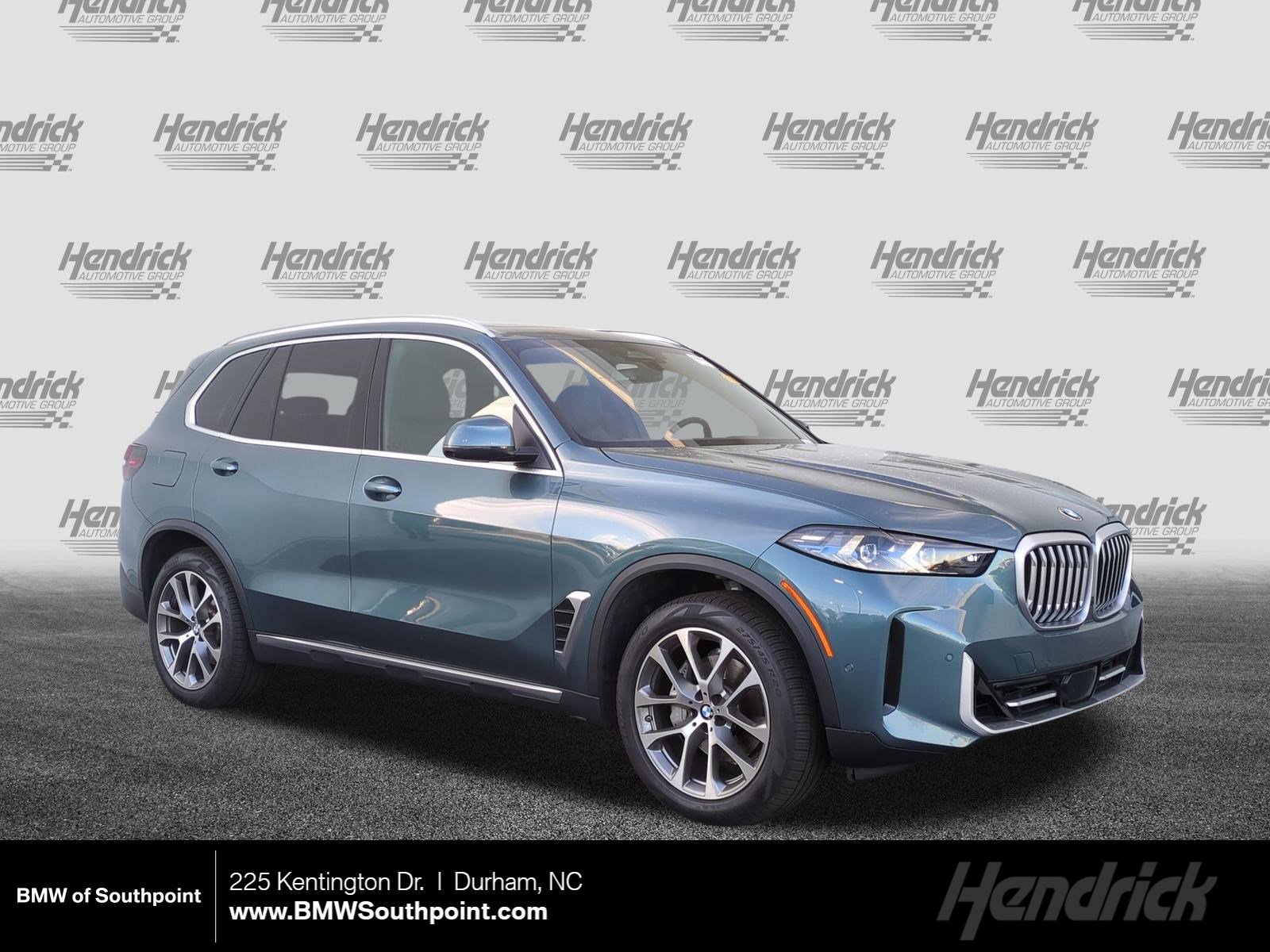 Used 2026 BMW X5 sDrive40i image 1