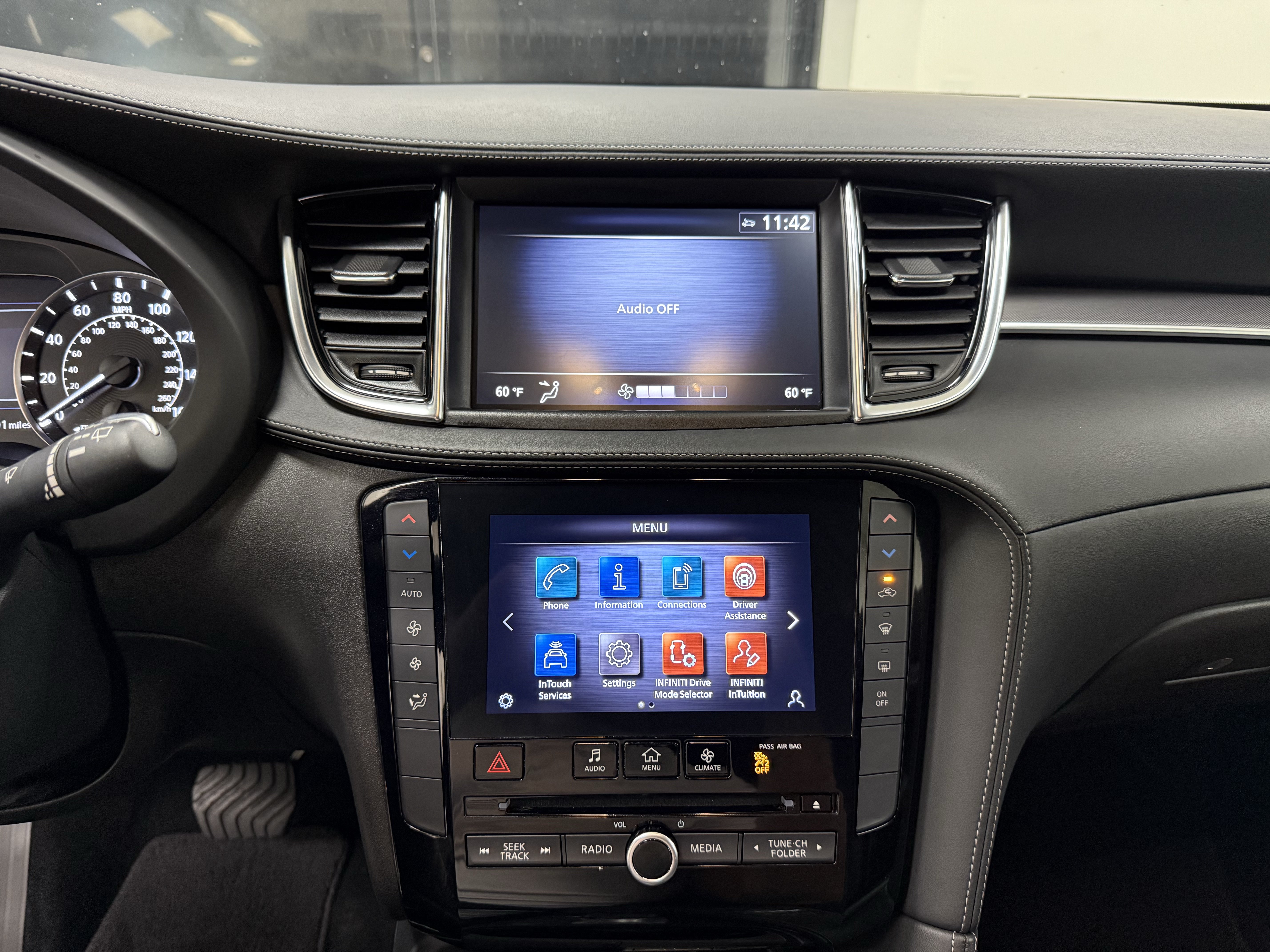 Certified 2023 INFINITI QX50 Pure FWD image 21