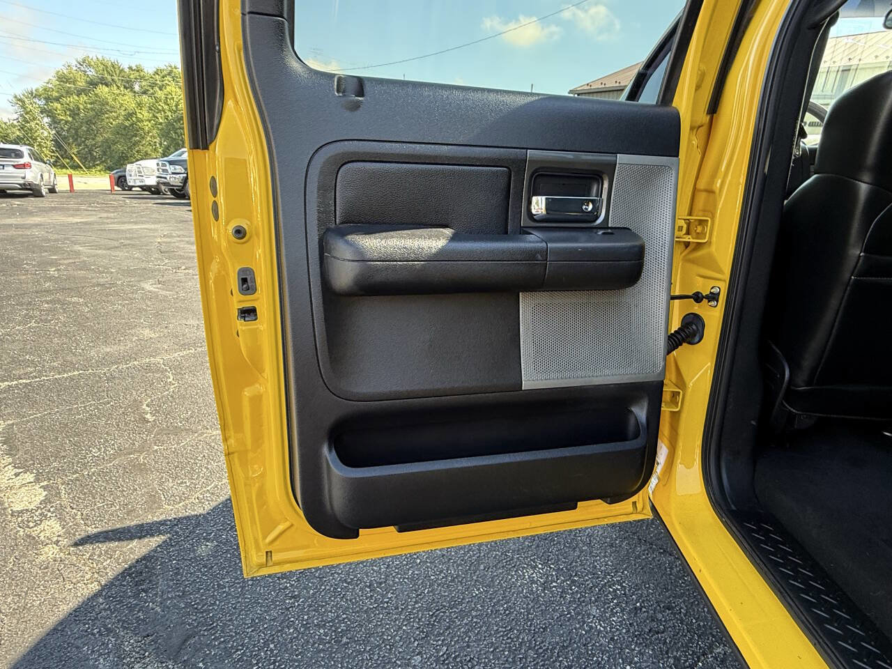 Used 2004 Ford F150 FX4 image 24