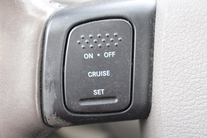 Used 2005 Dodge Ram 1500 Truck SLT image 25