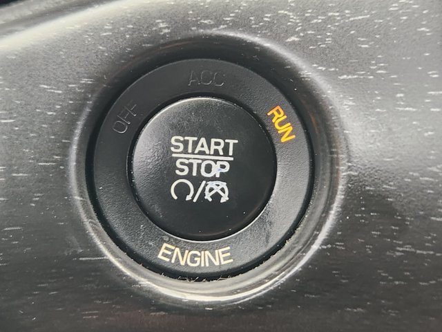 Used 2015 Jeep Grand Cherokee Altitude RWD image 19