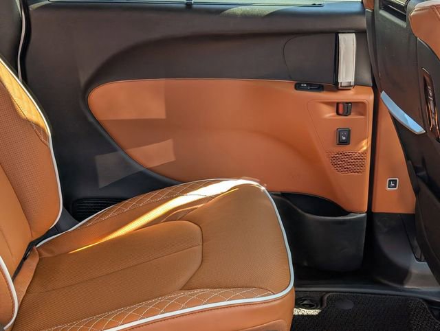 New 2026 Chrysler Pacifica Pinnacle image 33