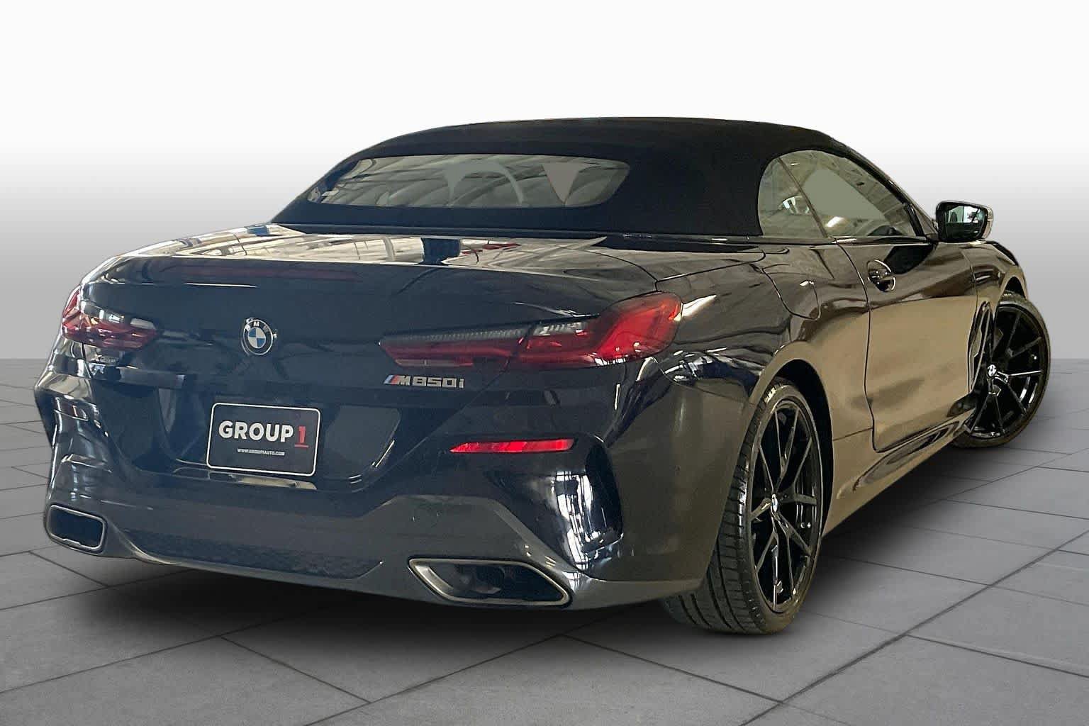 Used 2022 BMW M850i xDrive Convertible w/ Driving Assistance Package AWD/4WD image 12