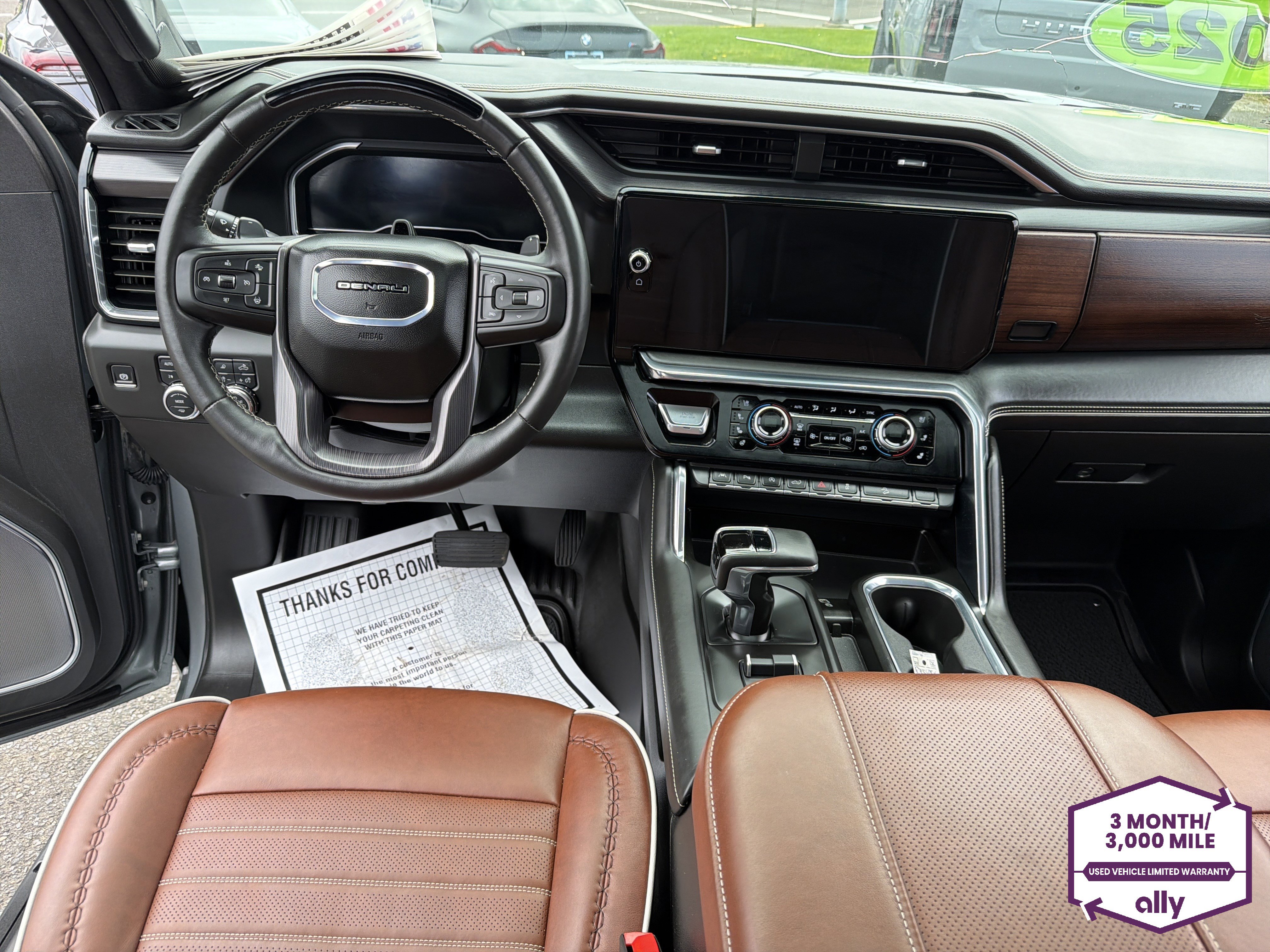 Used 2025 GMC Sierra 1500 Denali Ultimate image 12