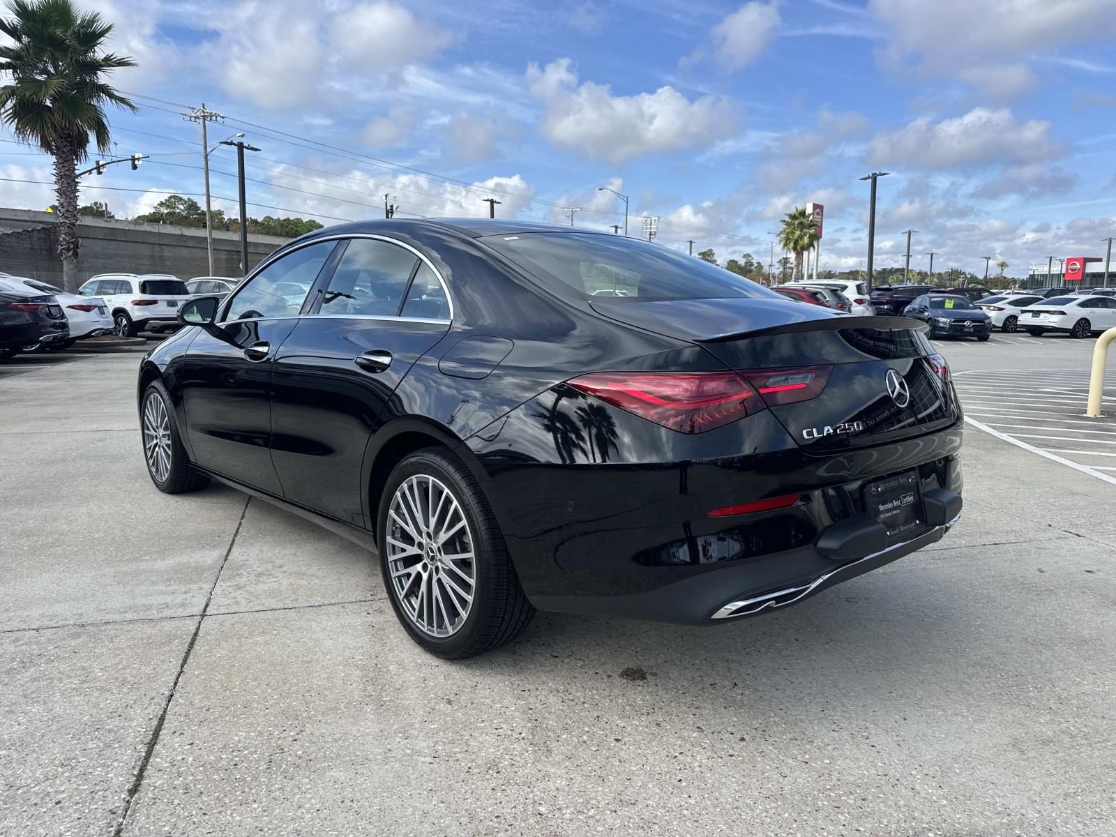 Used 2025 Mercedes-Benz CLA 250 image 7