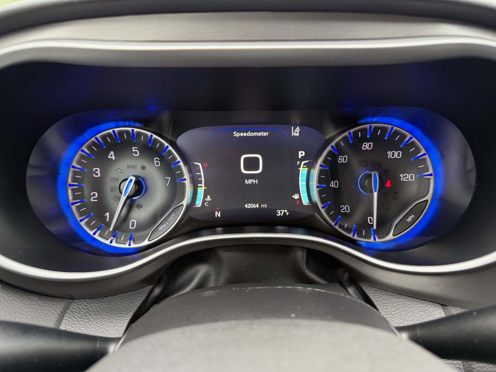 Used 2024 Chrysler Pacifica Touring-L image 22