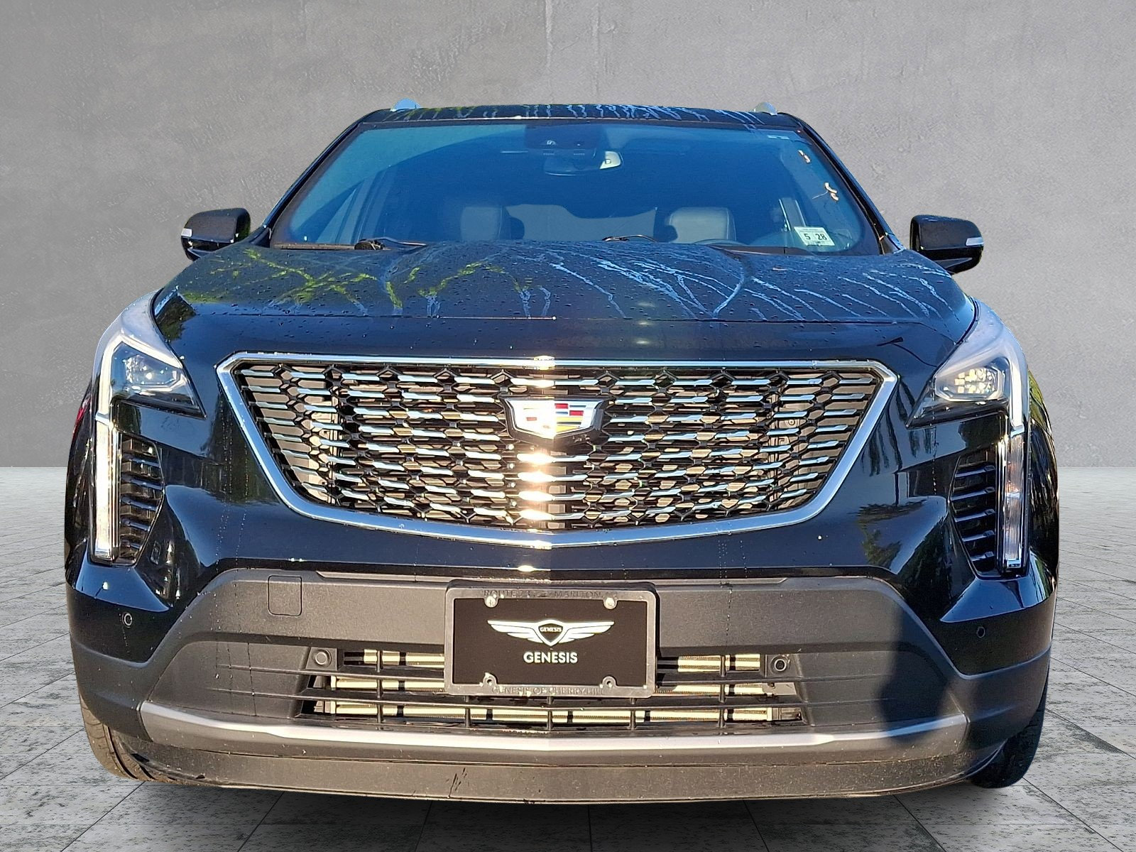 Used 2023 Cadillac XT4 Premium Luxury w/ Cold Weather Package AWD/4WD image 2
