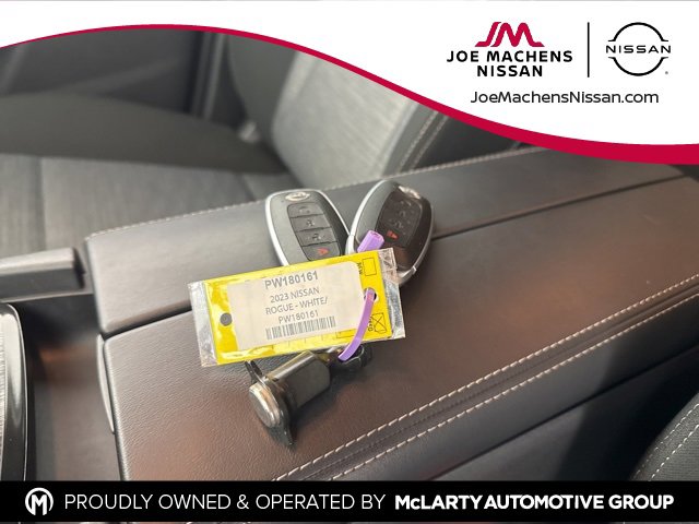 Certified 2023 Nissan Rogue SV image 27