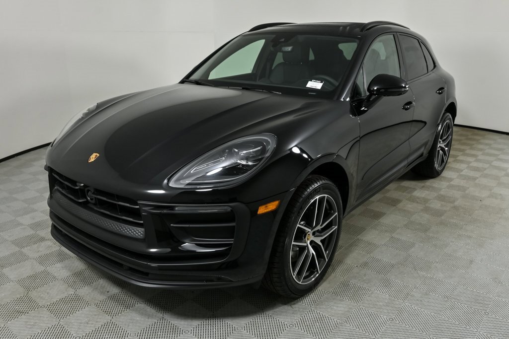New 2026 Porsche Macan image 1