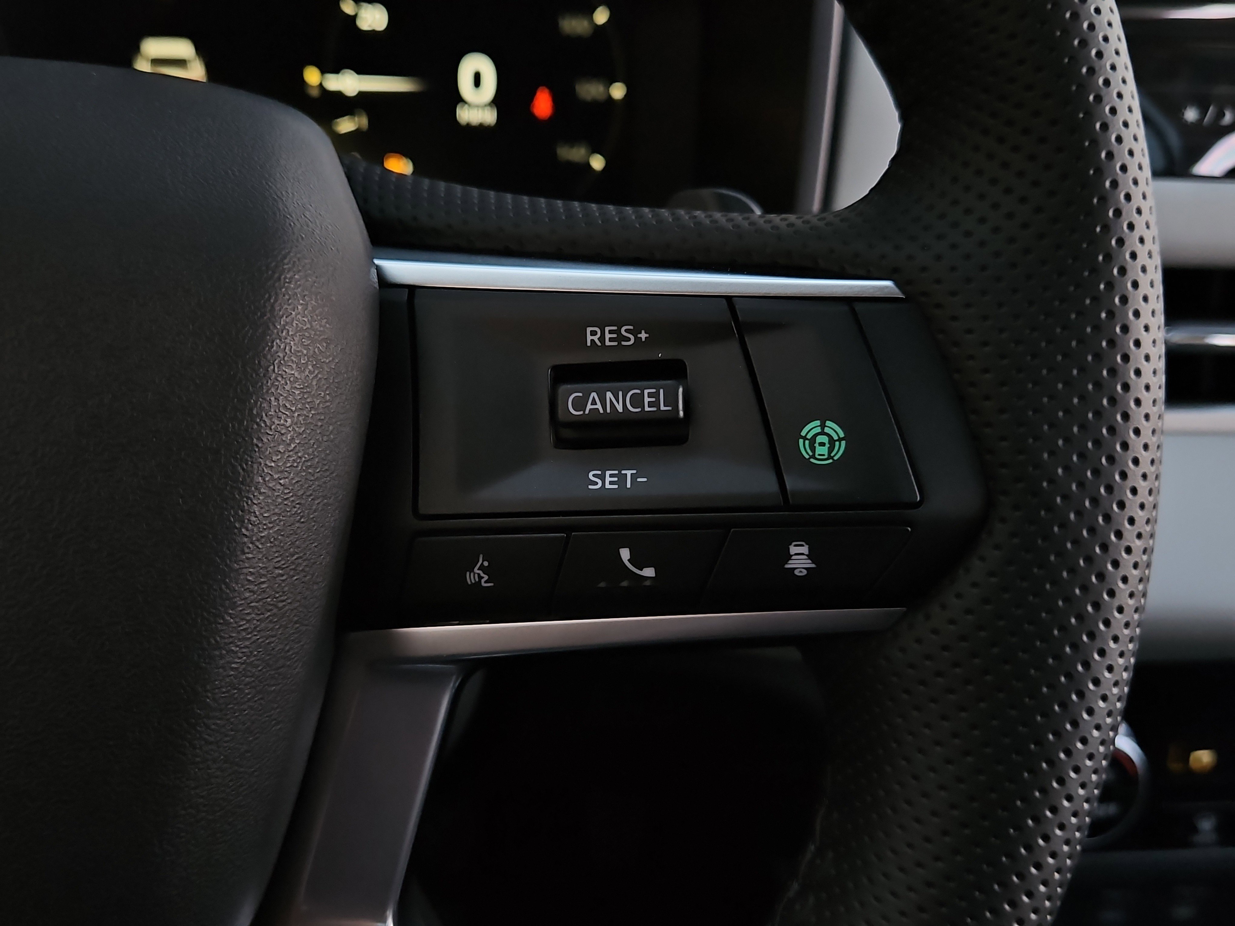New 2025 Mitsubishi Outlander SE image 12