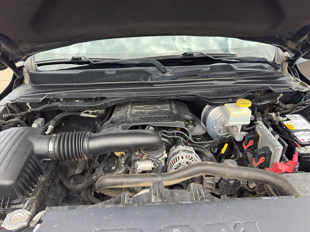 Used 2019 RAM 1500 Laramie image 17