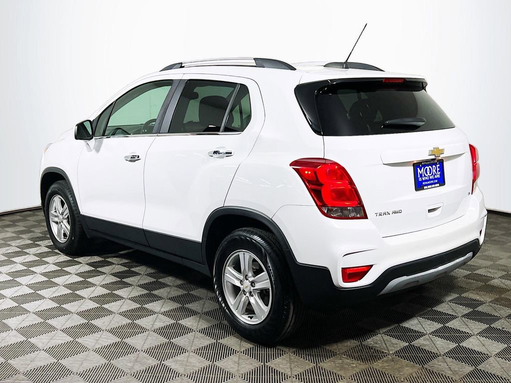 Used 2019 Chevrolet Trax LT w/ LT Convenience Package AWD/4WD image 5