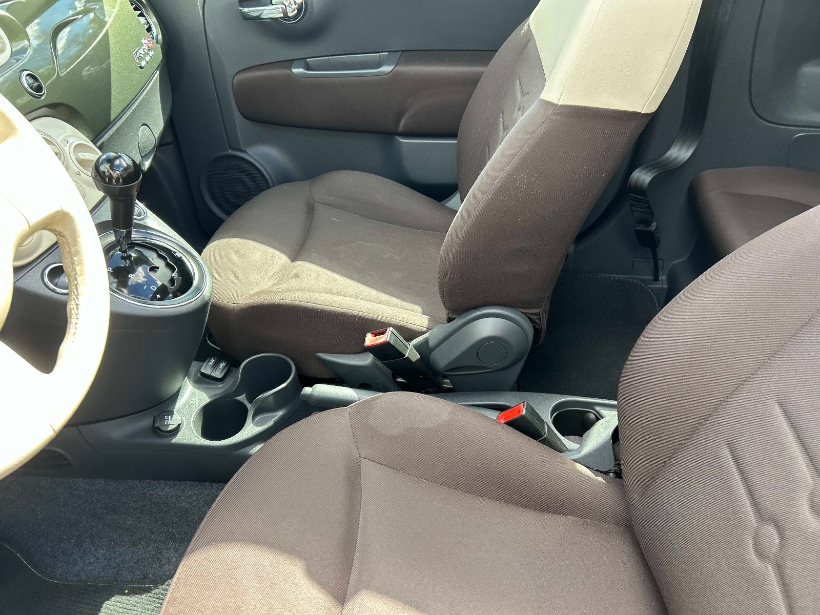 Used 2015 FIAT 500 Pop FWD image 16